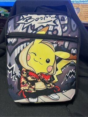 Pikachu Graphic lunch box - Yellow & Black